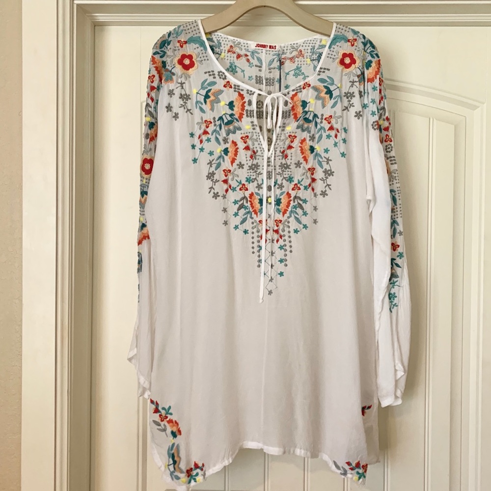 ✨NWT Johnny Was long sleeve tunic